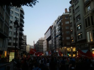 Manifestació del 19 de Juliol al carrer Colon